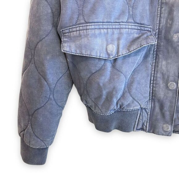 Universal Thread Quilted Vintage Vibes Bomber - Picture 5 of 9